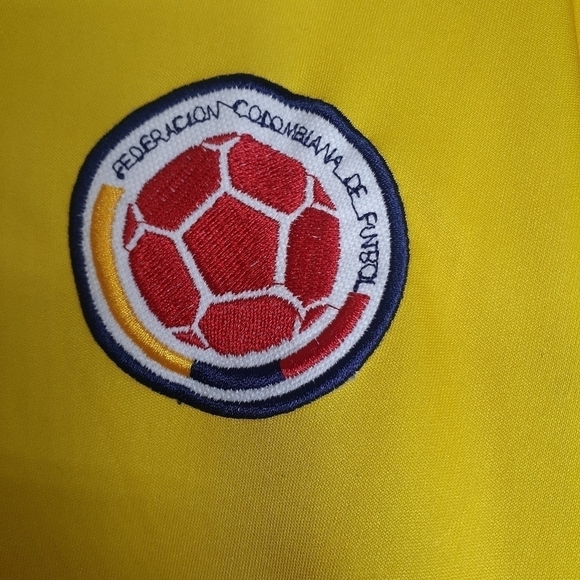 Futbol Football Soccer Jersey size Large Yellow‎ EUC - Picture 7 of 9
